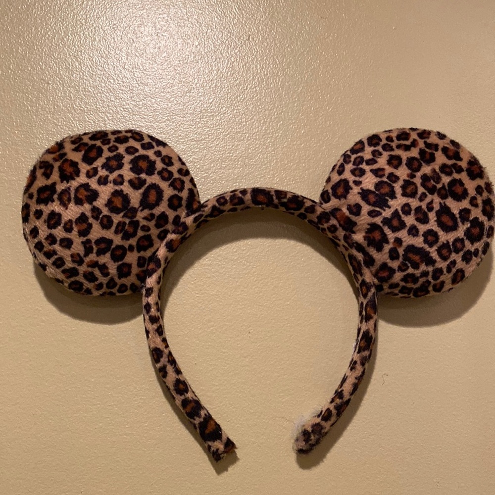Authentic Disney parks cheetah print Mickey Mouse ears